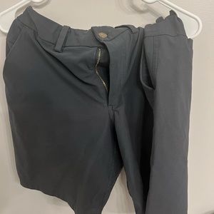 Lululemon commission short 7 inches 33 waist